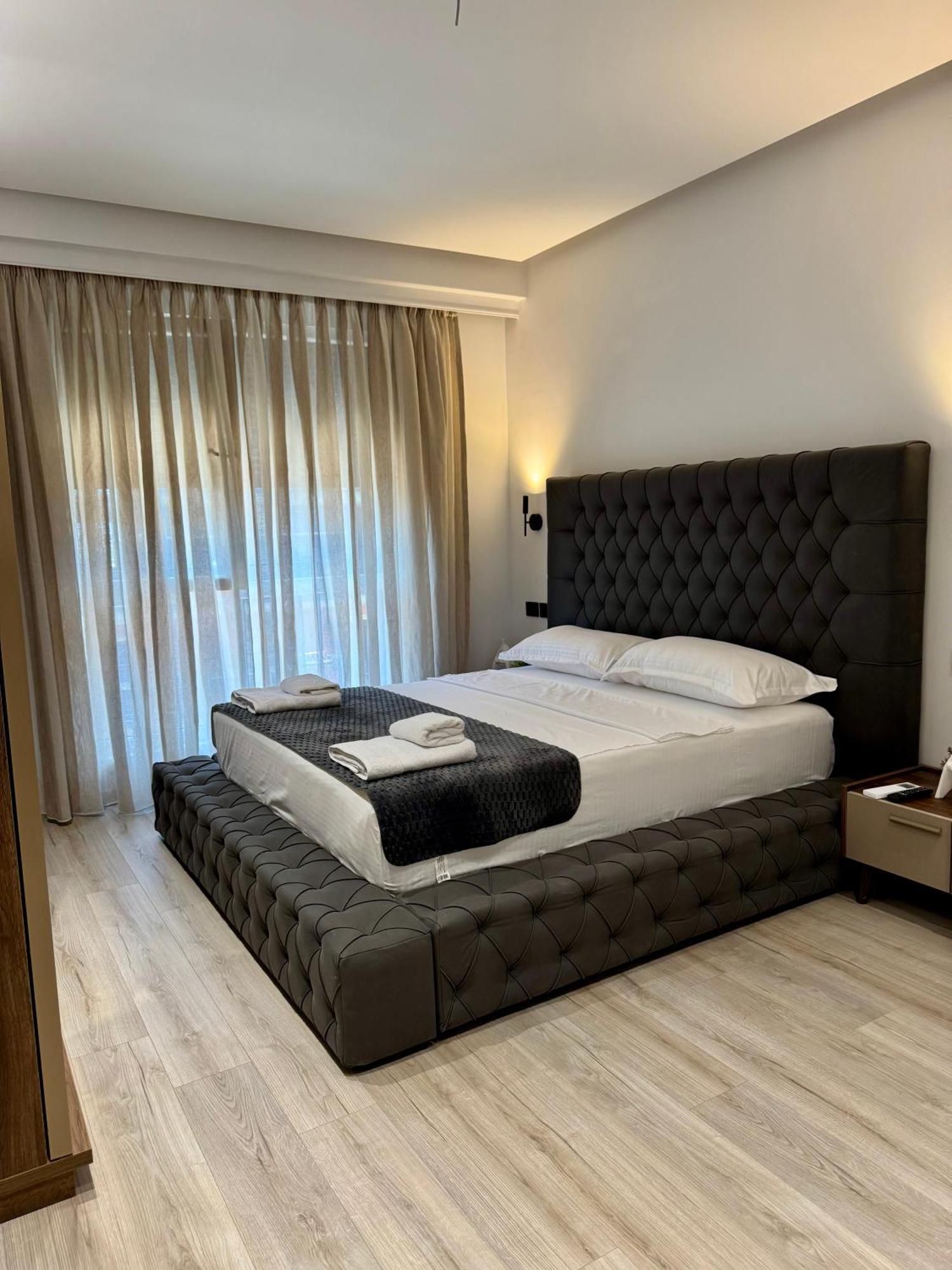 Teds Luxury Apartamento *